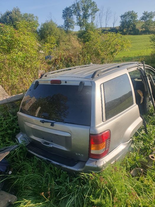 Vând 2 jeep grand cherokee 2.7 crd wj