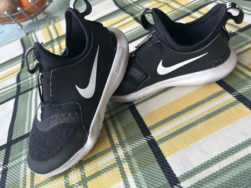 Nike flexrunner 28