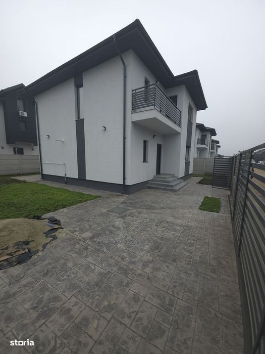 Vila cu dormitor la parter, finisaje premium