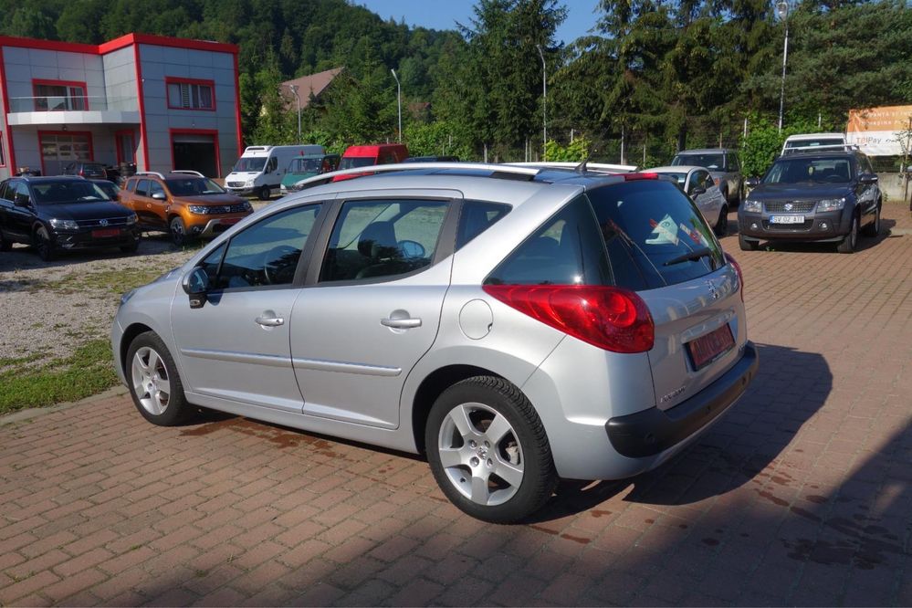 Peugeot 207 SW**