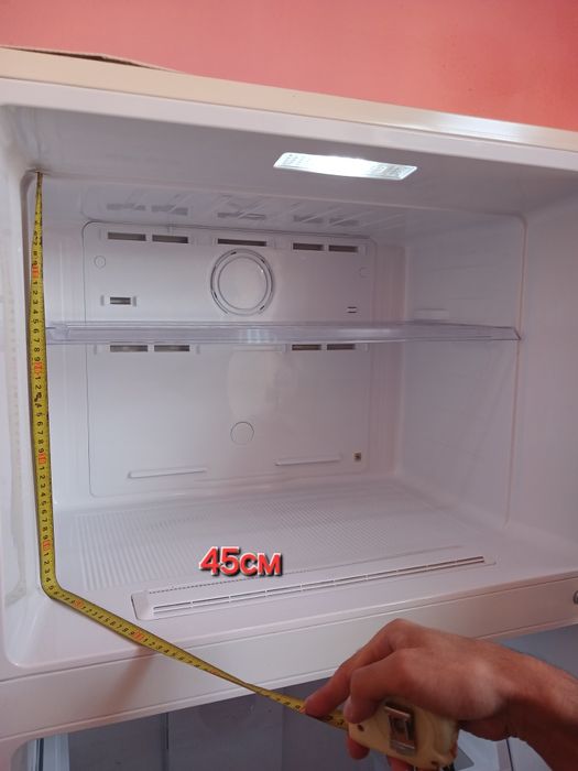 Катта самсунг холодильник сотилади зур ишлайди зур музлатади