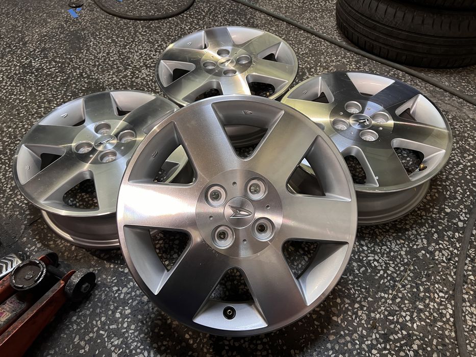 Джанти за Daihatsu 15” 4x100 4.5j ET45
