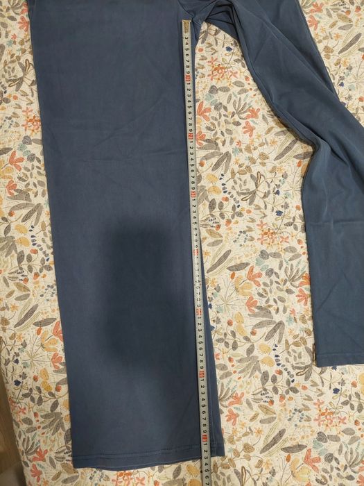 Нов спортен панталон Л размер