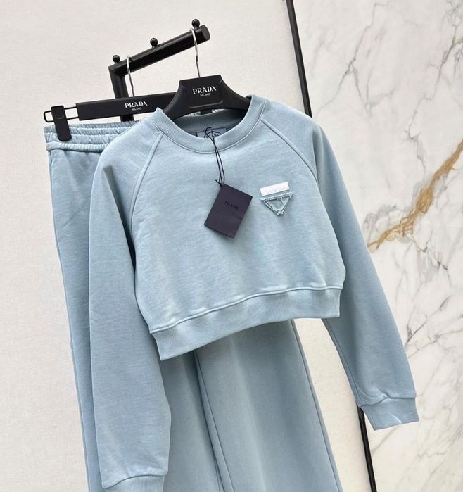 Дамски сет уникален на марката PRADA