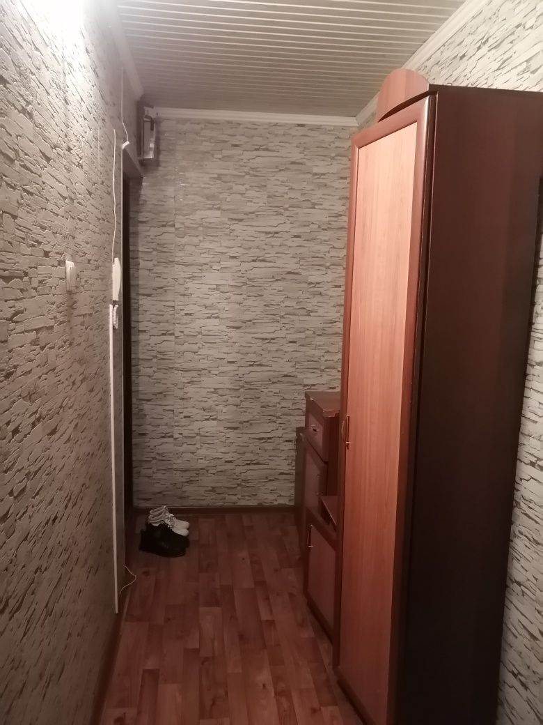 Микрорайон Самал, 10 дом, 4 этаж
