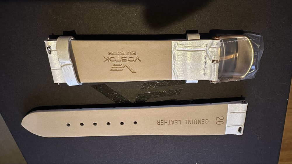 Curea ceas Vostok Europe