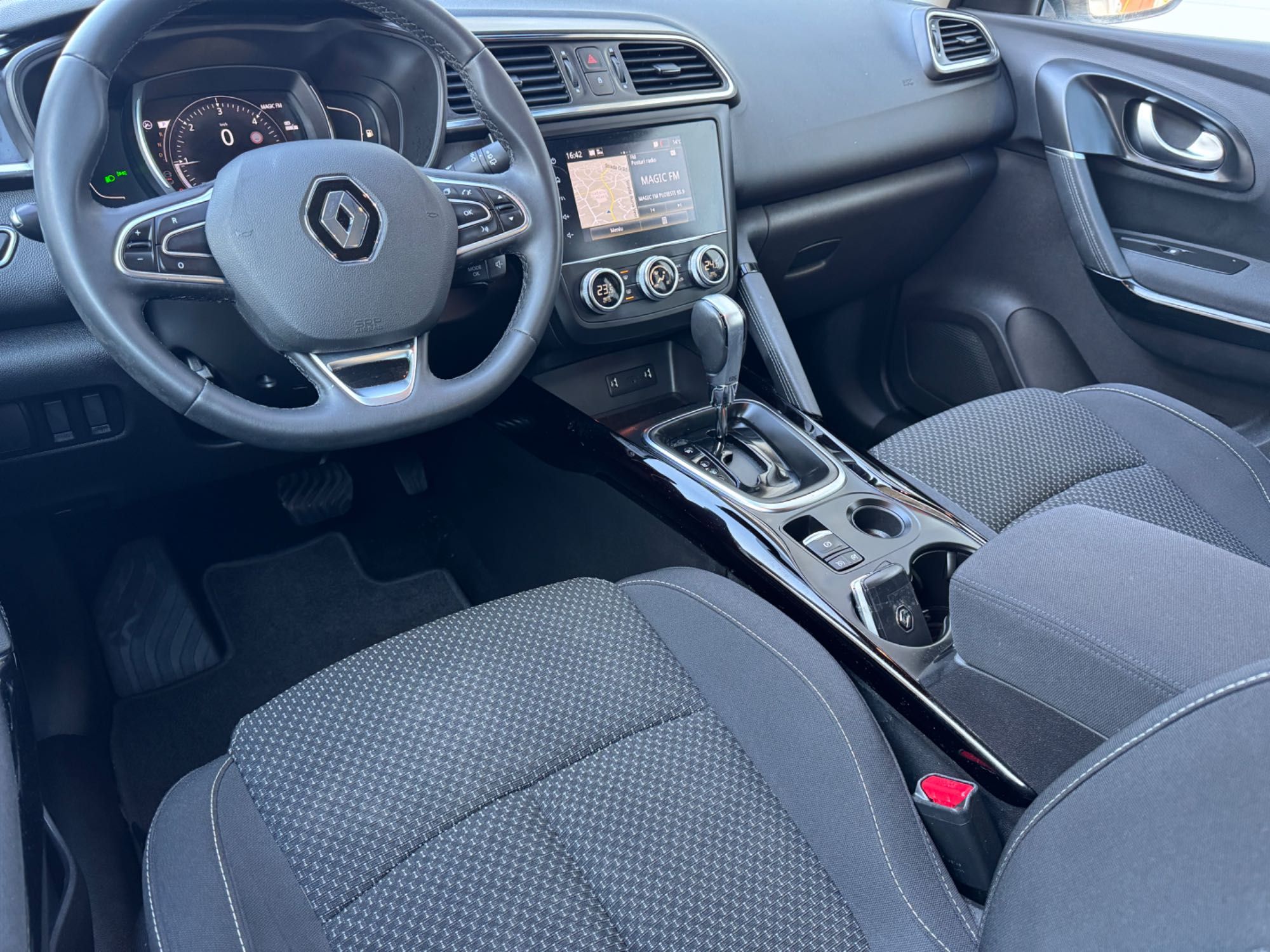 RENAULT KADJAR FACELIFT 2019 Automat 1.5 diesel 'rate fixe fara avans'