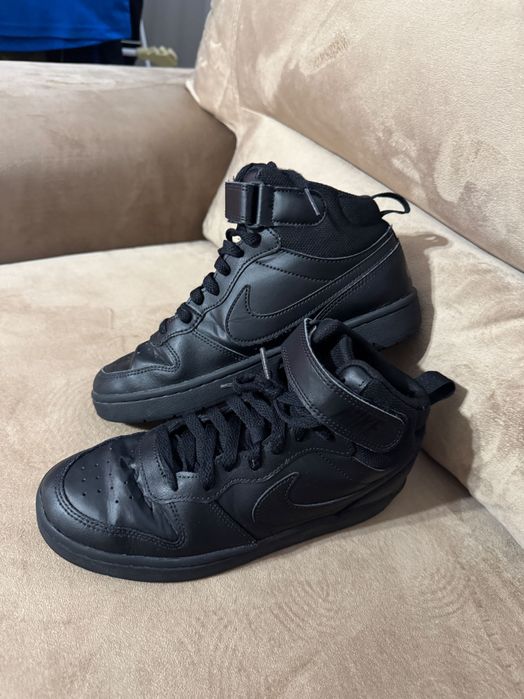 Високи кецове Nike