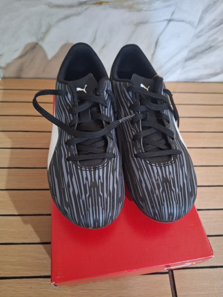 Обувки за футбол Puma 36