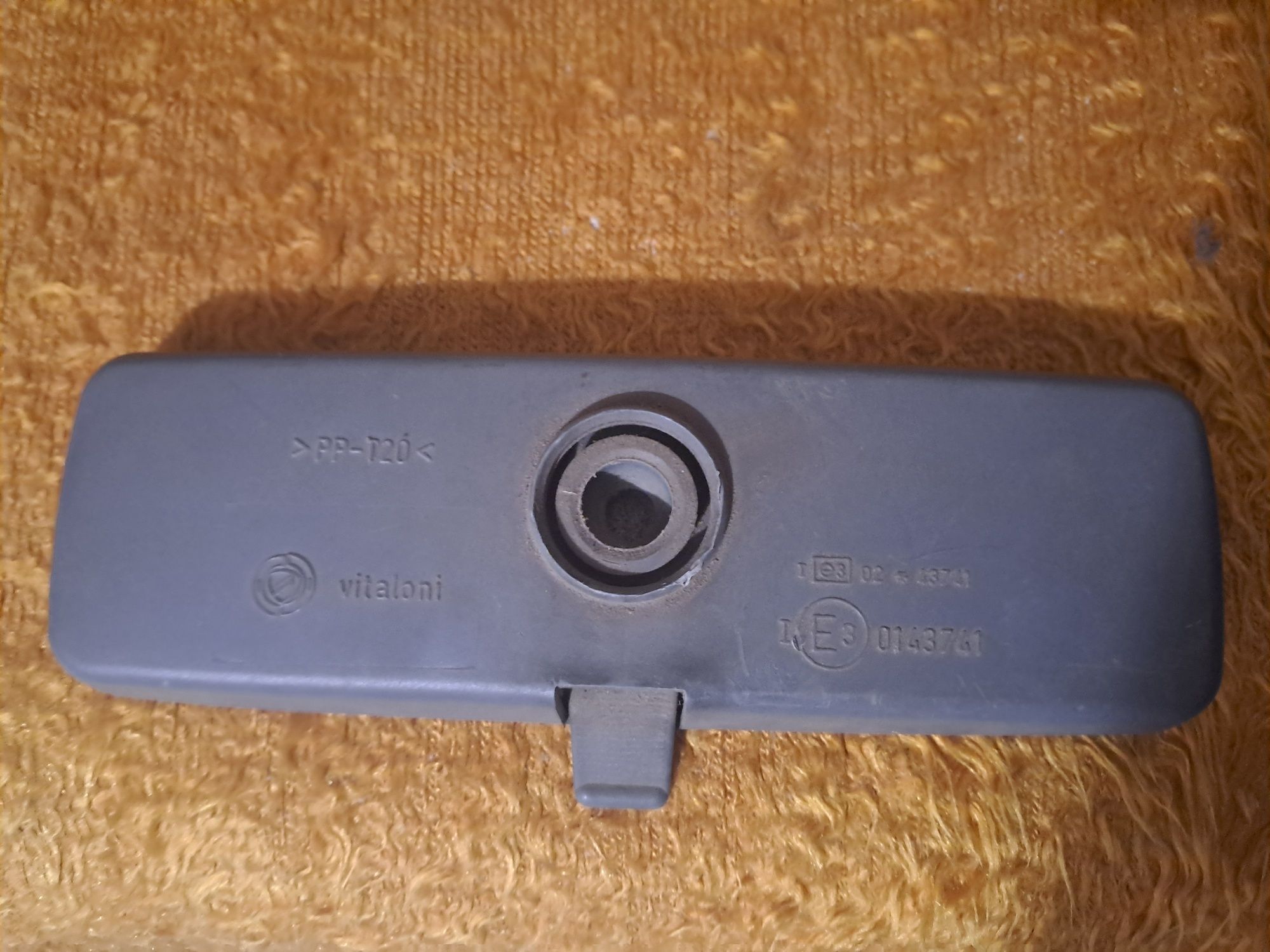 Продавам огледало за кола Fiat Bravo 1998 година