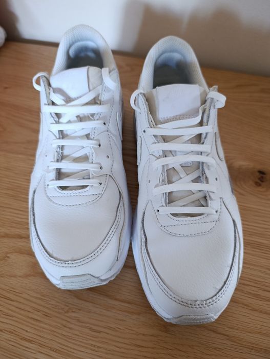 Дамски маратонки Nike AirMax естествена кожа