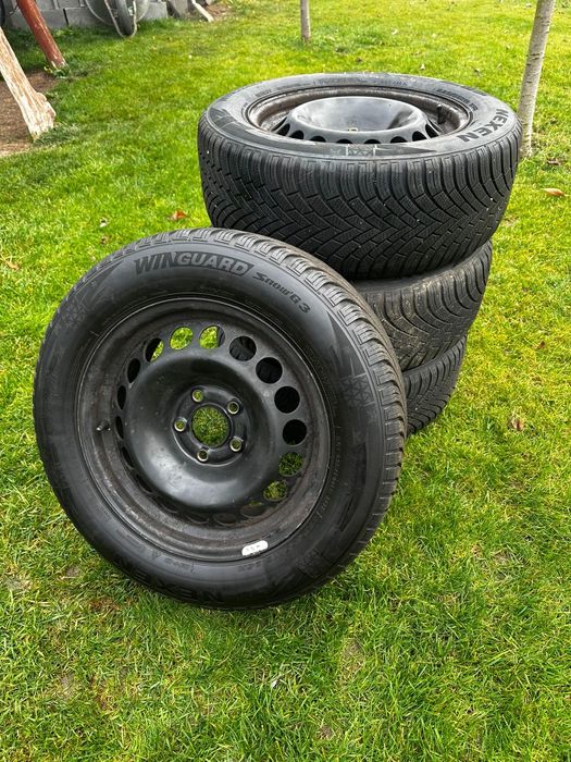 Roți tablă Audi cu Cauciucuri iarnă 225/55/R16 M+S