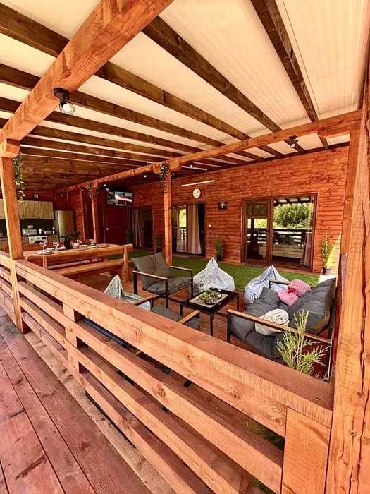 Изграждане на дървени навеси/бунгало/