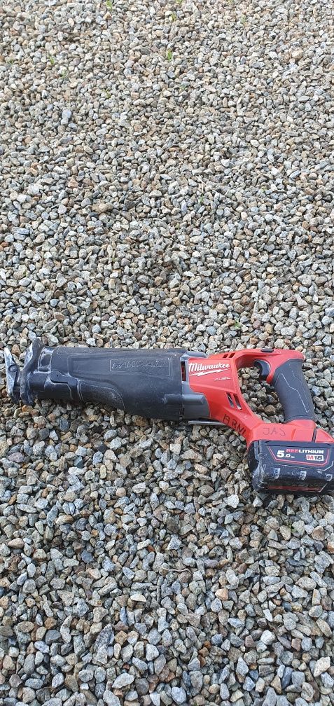 Fierastrau sabie Milwaukee M18 CSX