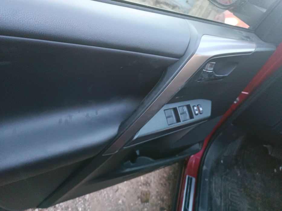 Тойота Рав 4 на части 2017 2.5 хибрид