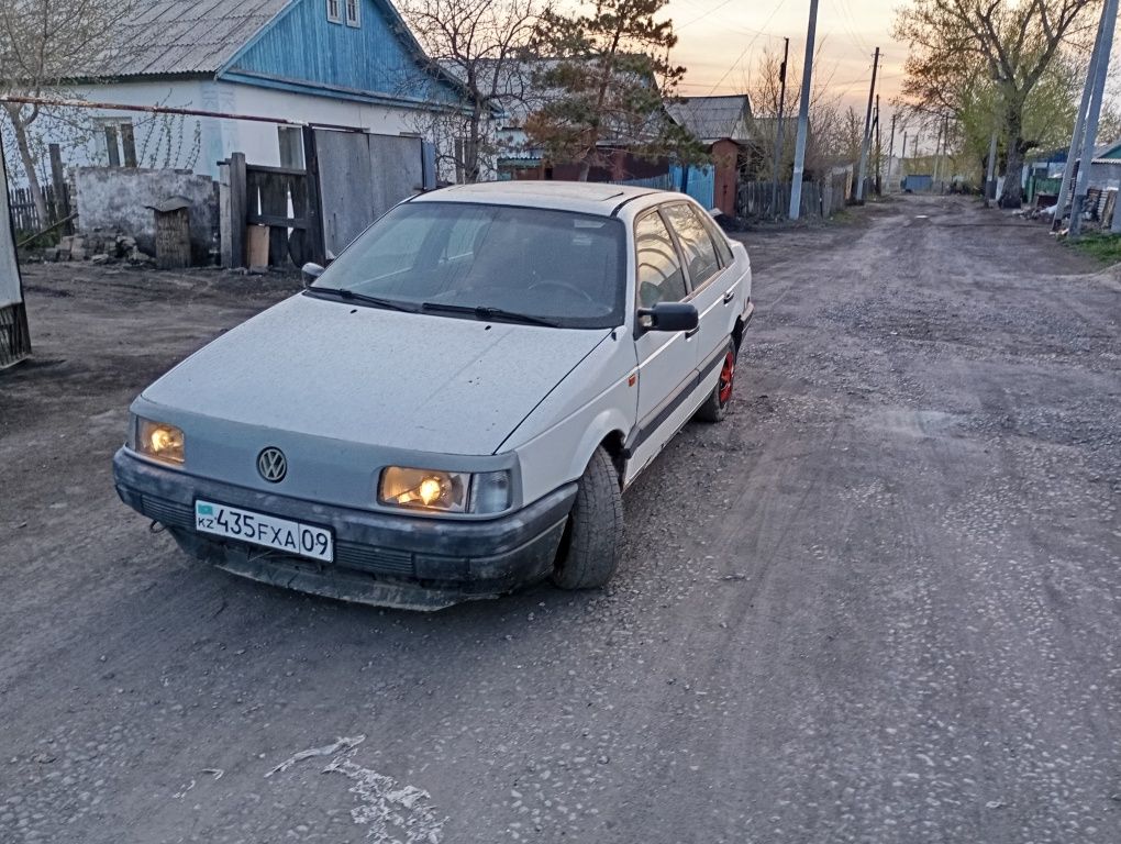 Passat b3 (пассат Б3) 1992 год седан