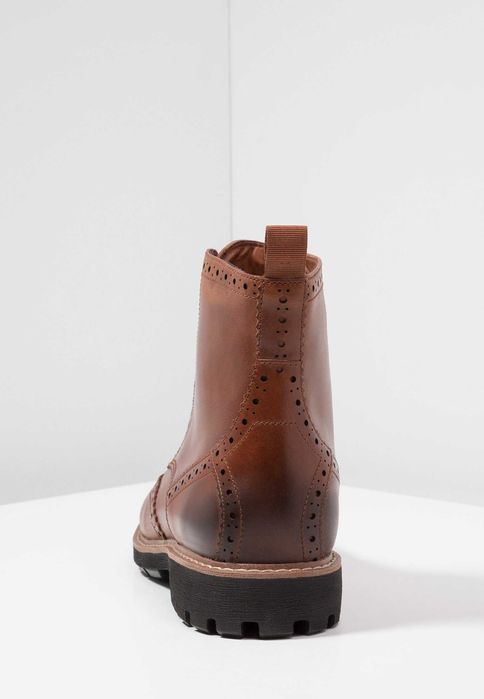 Ghete Clarks Anglia, piele naturala, 43, doar probate, ocazie
