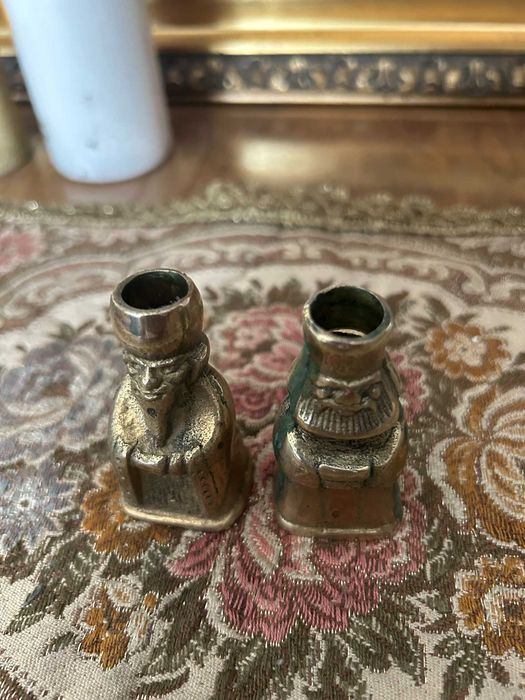 A193 Set 2 sfesnice superbe de bronz masiv mici 183g 6 cm inaltime