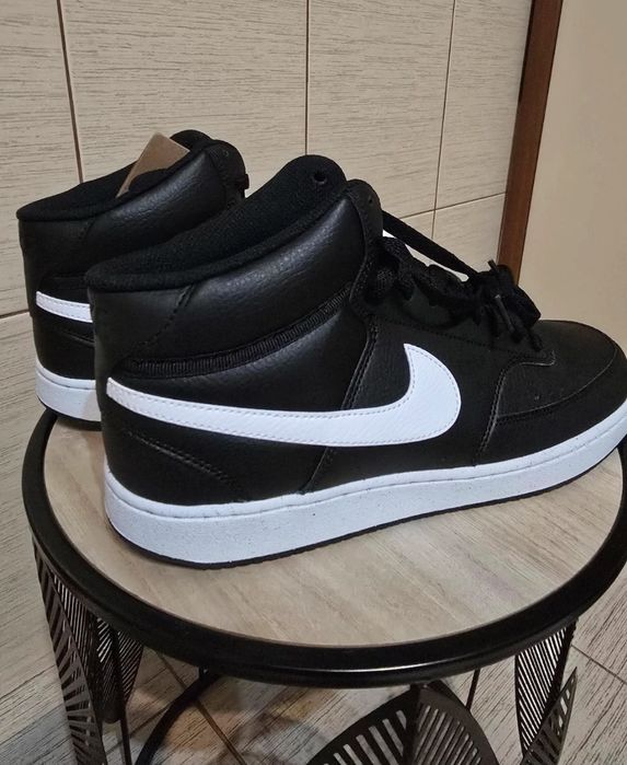 Adidasi barbati Nike Court Vision marime 44