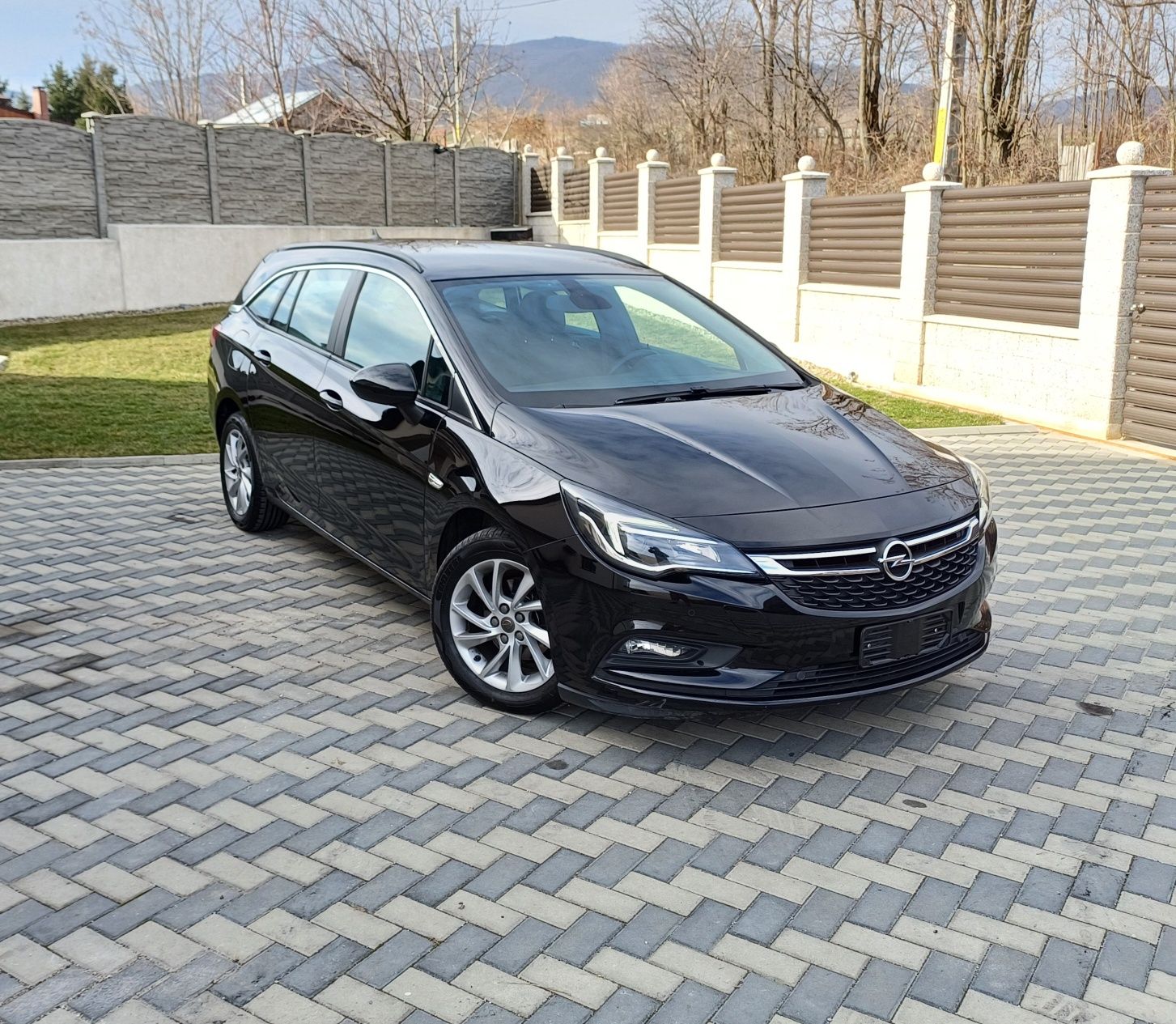 Opel astra k 2019 Motor 1.6 diesel