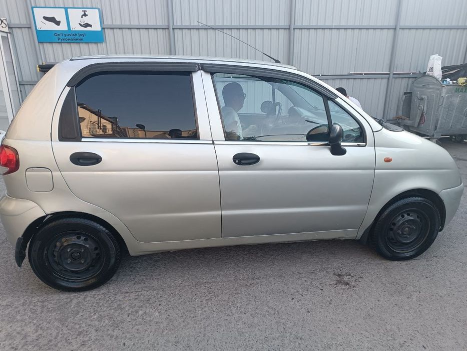 Продаётся Matiz 2005