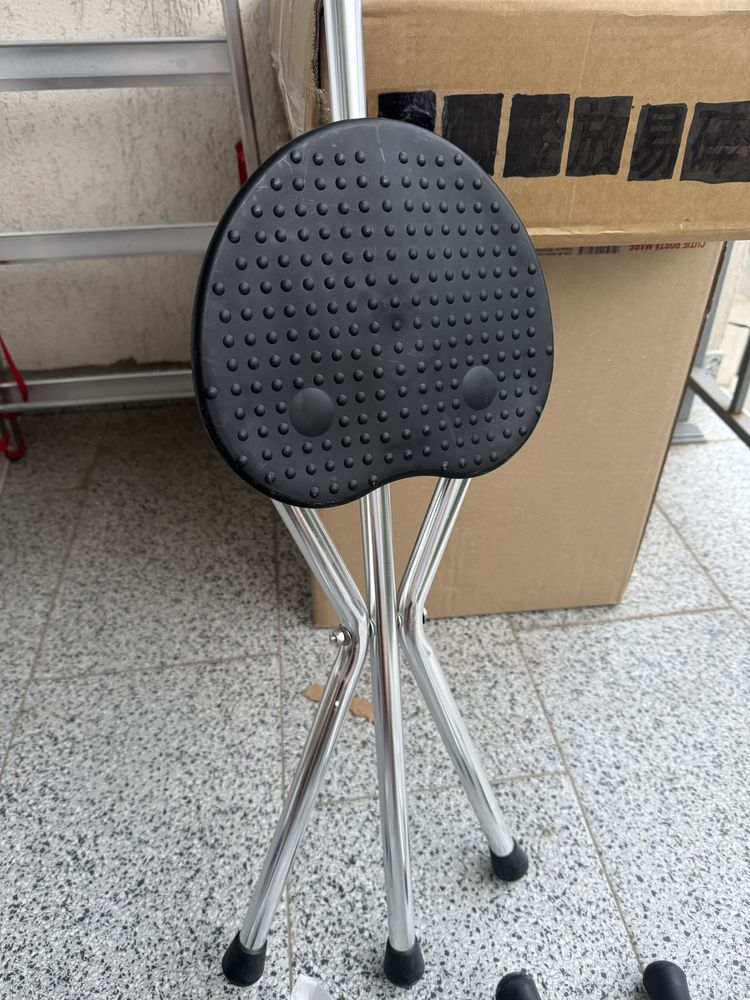 Baston cu scaun pliabil