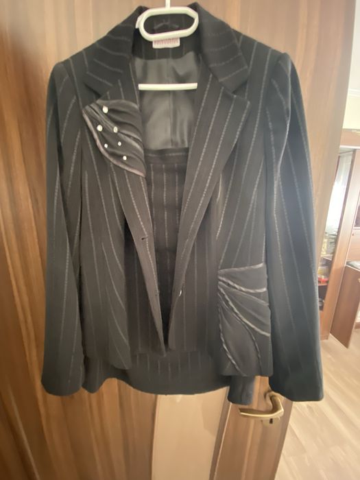 Costum dama elegant sacou fusta pantaloni