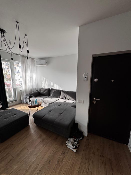 Ofer apartament chirie