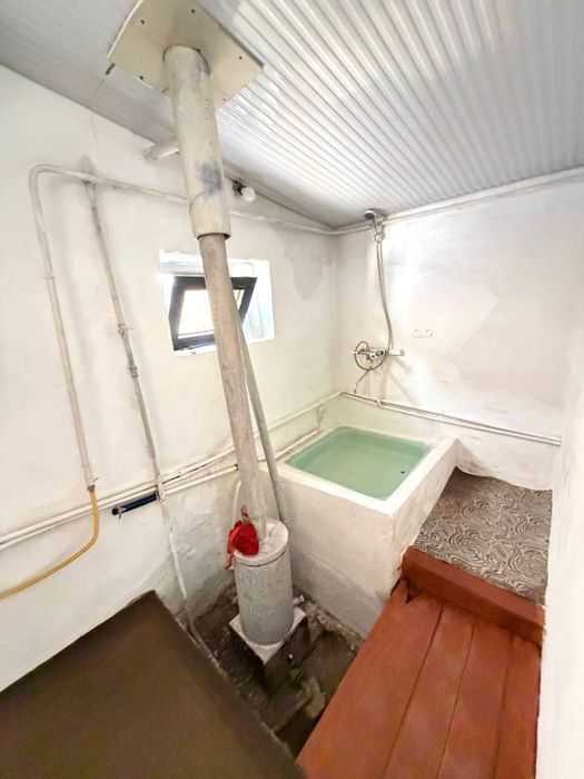 Срочно здаеться в Аренду участок 5-комнатная в районе Азочик