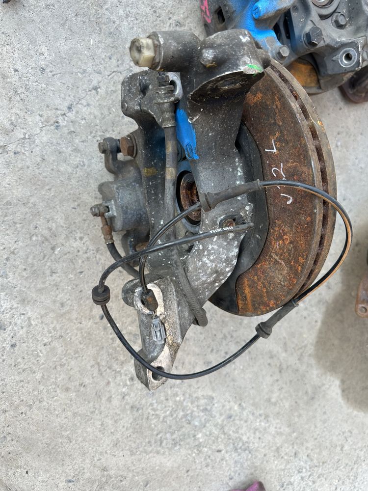 Запчасти на Nissan teana j32