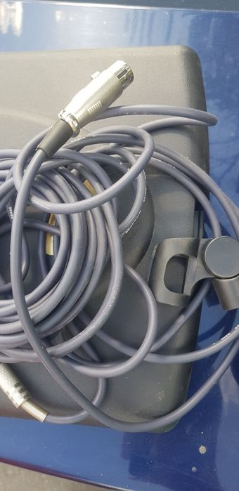 Vand microfoane profesionale