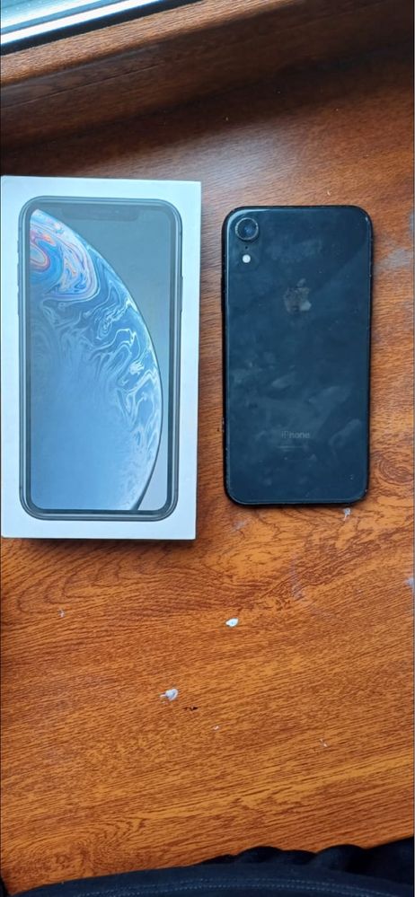 Продам iphone Xr