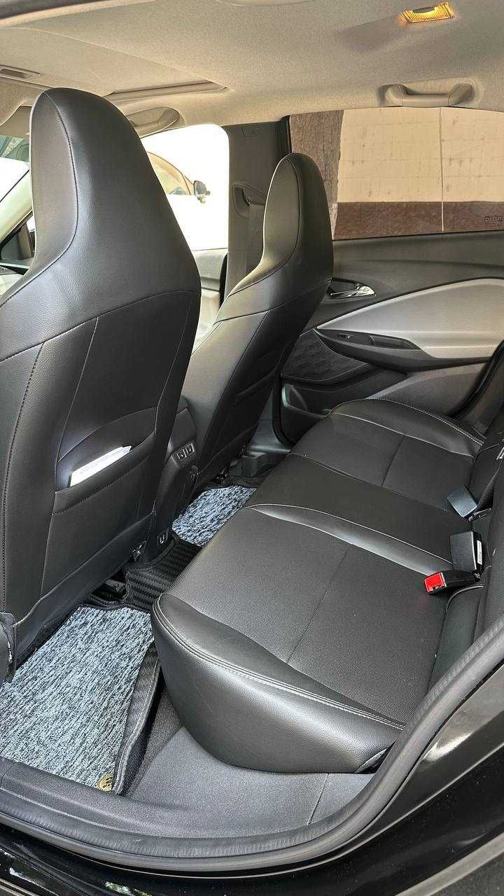 Chevrolet Onix Premier