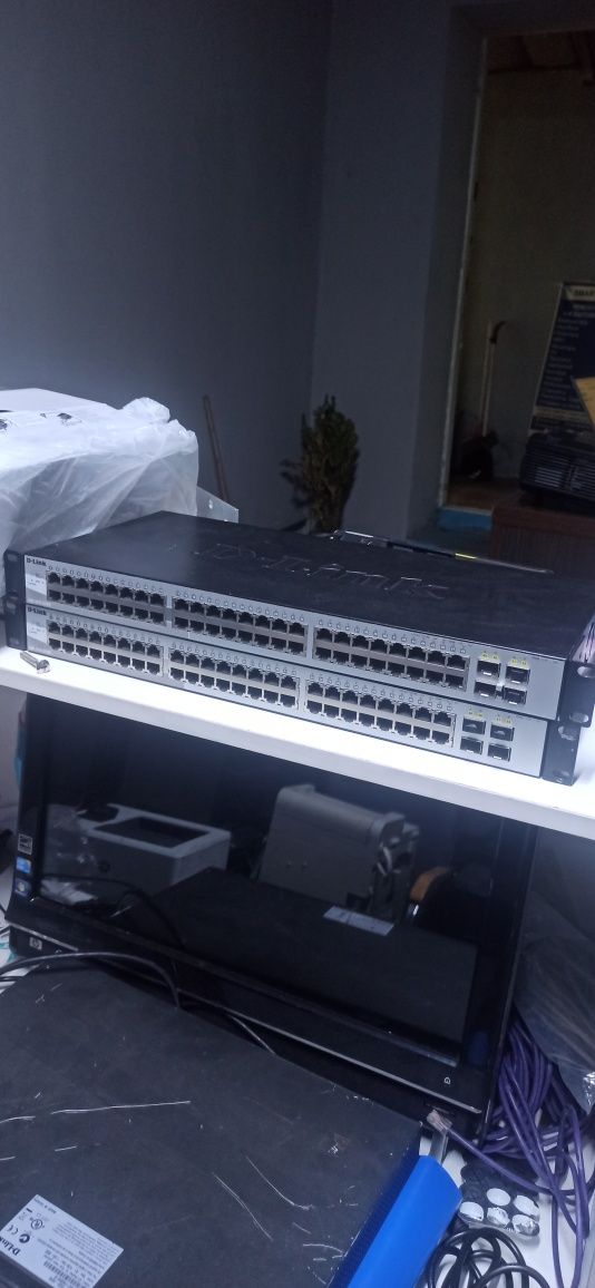 Коммутатор D-Link DES-1210-52 ME