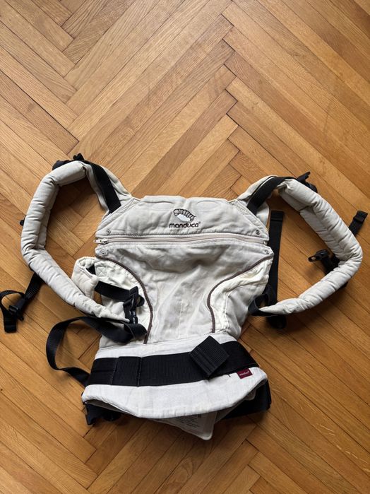 Manduca sistem de purtare