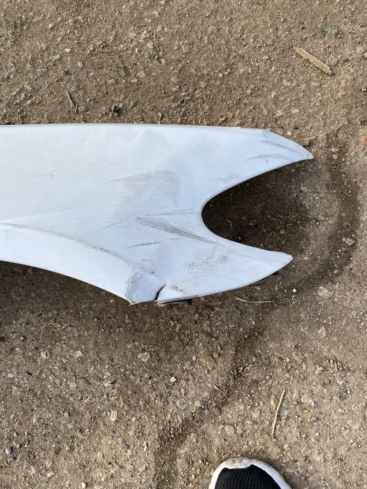 Преден десен калник BMW F11