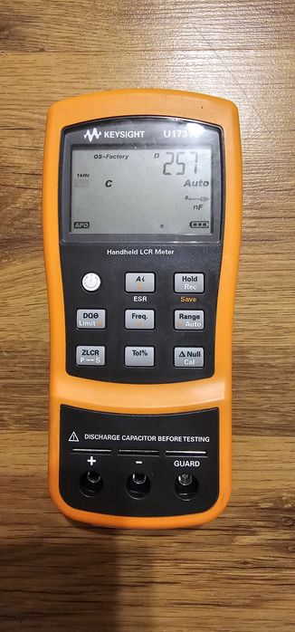 LCR metru U1731C keysight