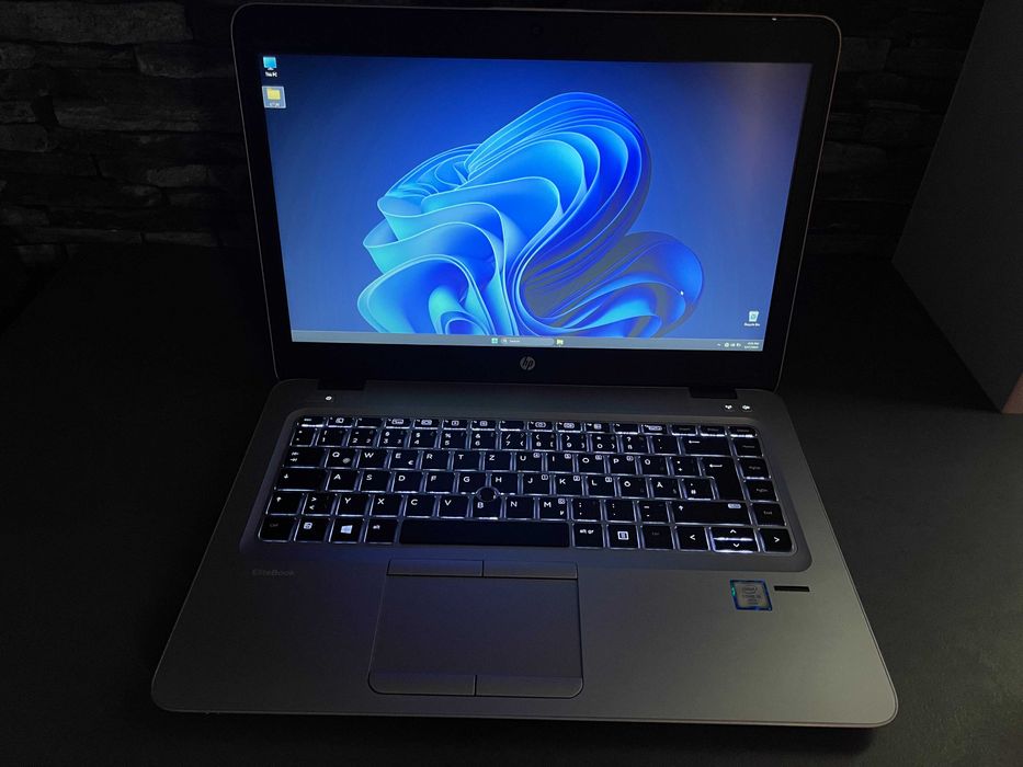 Laptop HP EliteBook 840 G3 CPU i5-6300U 2.40GHz RAM 16GB DDR4 SSD