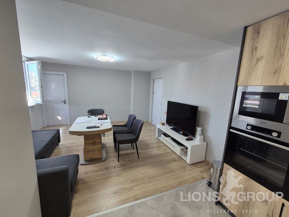 Продава се Тристаен апартамент в Варна, Галата - 92 кв.м за 2066 €/кв.м - Снимка #3