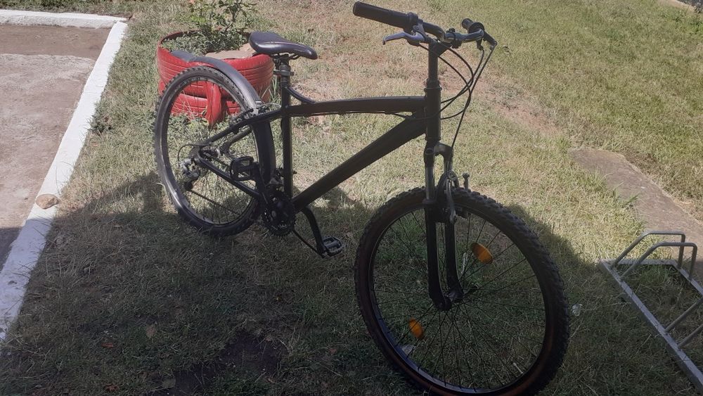Vând bicicleta in stare buna