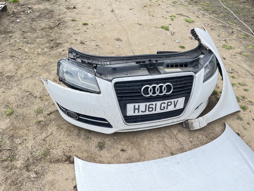 Parte fata bara trager far aripa radiator Audi A3 8P 2011 2.0 CFF