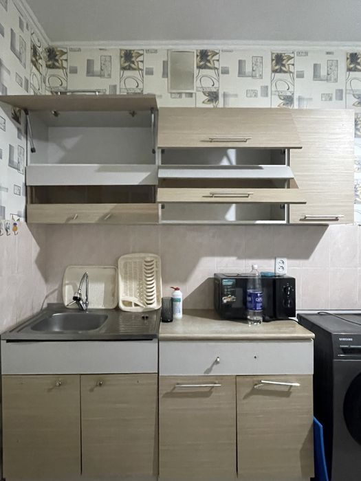 Отдам даром кухонный шкаф