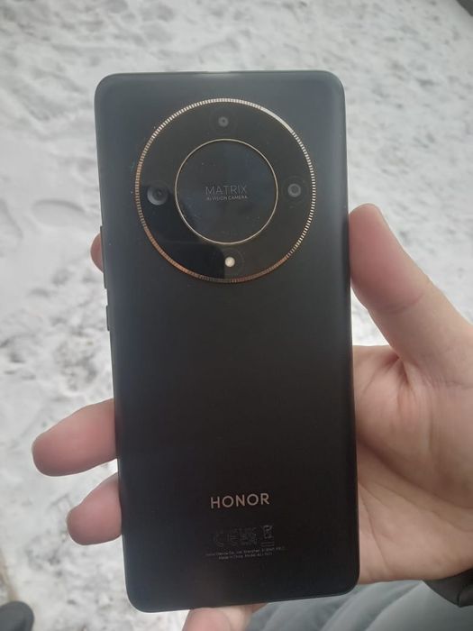 Обменяю телефон на айфон