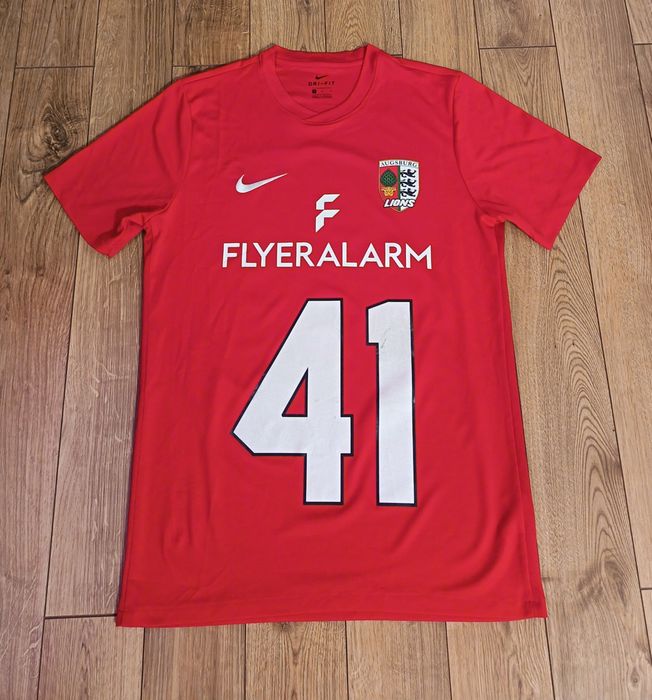 Футболни тениски