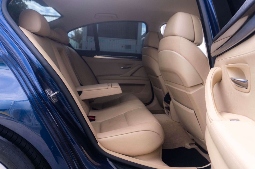 BMW 525d F10 3.0d / Distronic / Interior Comfort cu Masaj /Soft Close