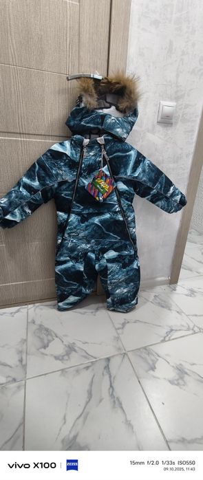Зимний новый комбинезон,на девочку или мальчика,брали за 16000