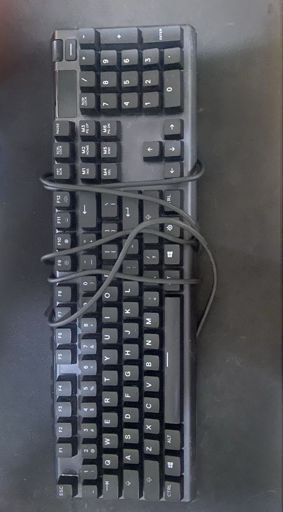 Steel series apex 5
