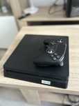 Vand PlayStation 4 slim 500 gb