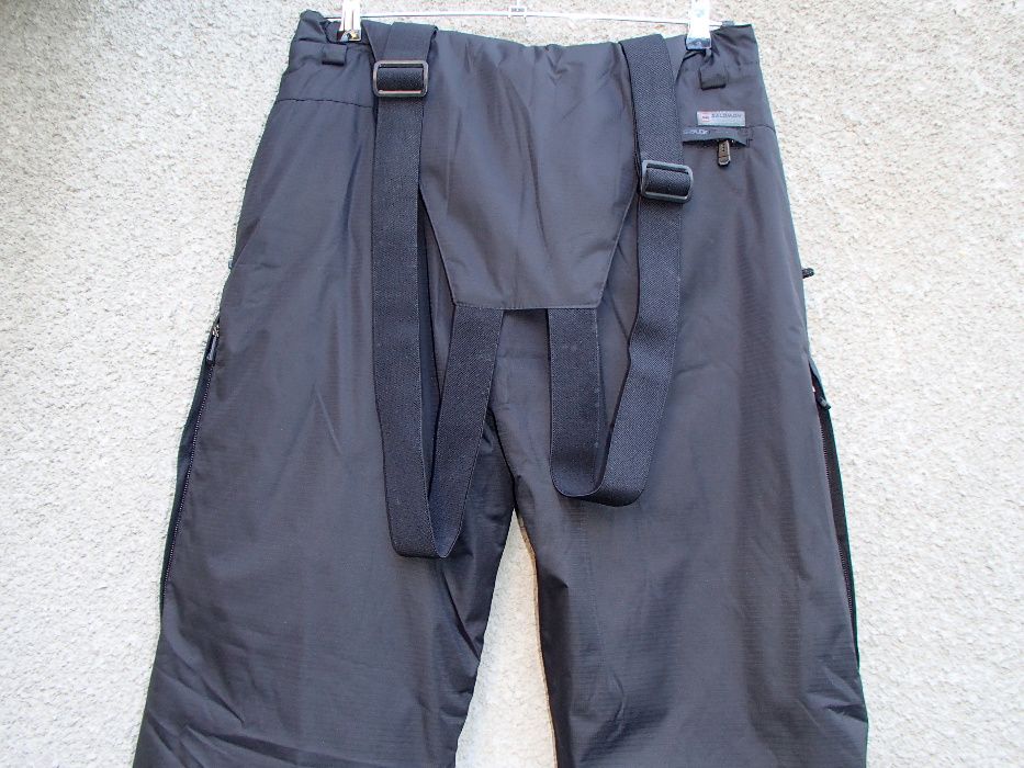 Продавам мъжки ски панталон с откачане на тирантите Salomon