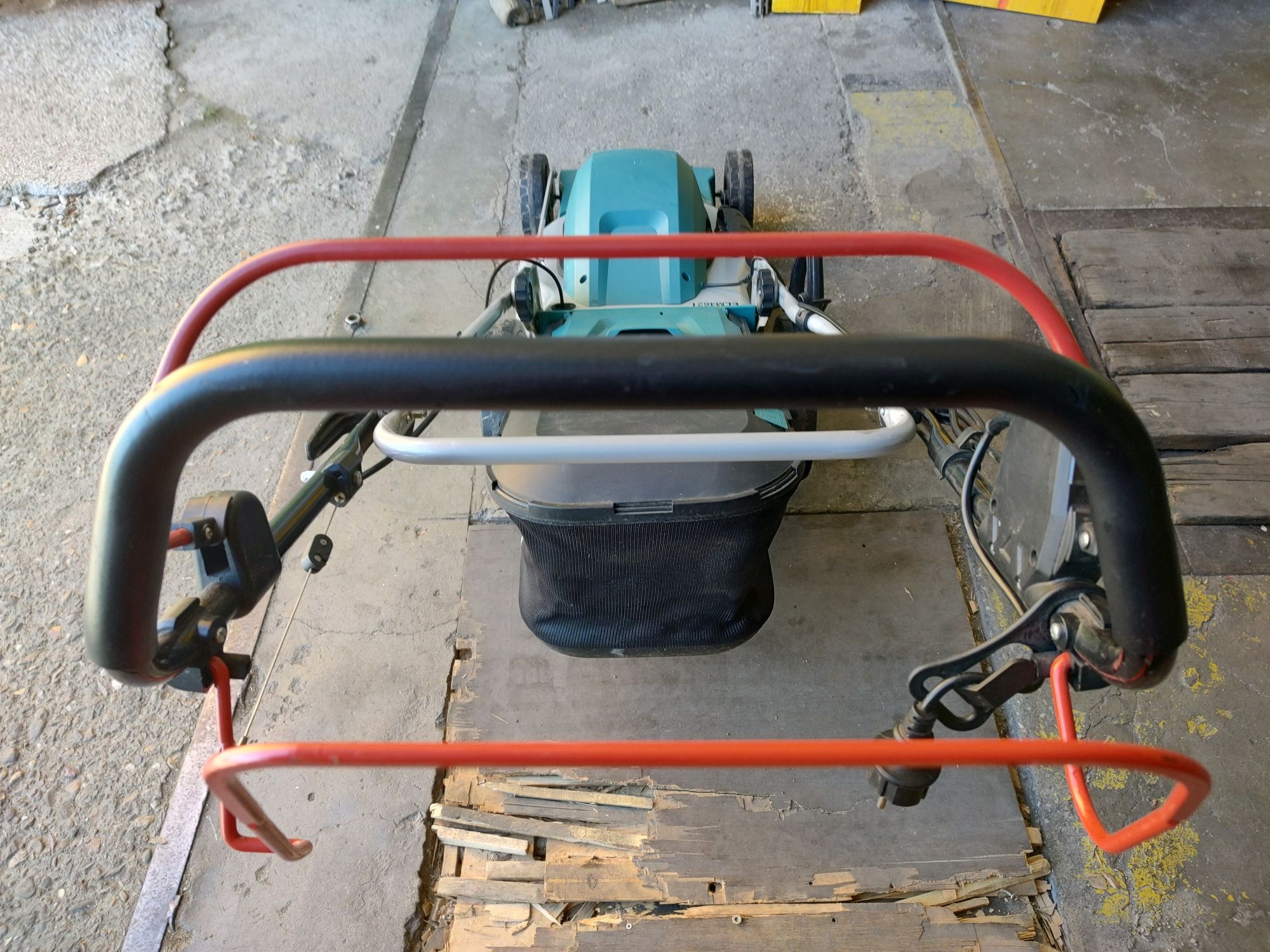 Самоходна косачка Makita Макита 1800W